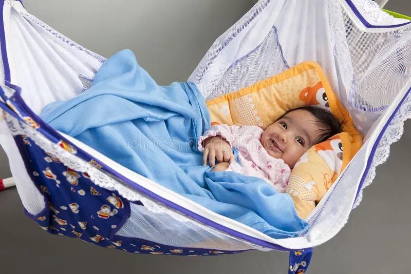 The Rhythm of the Womb: Why Motion-Based Cradle Swings Are a "Magic Button" for Sleep