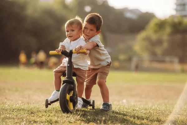 Two Wheels, Infinite Confidence: Why Your Child’s First Bike is a Life Lesson in Motion