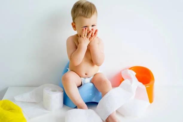 The Mindful Transition: Understanding the "Body Readiness" Behind the Potty Sea
