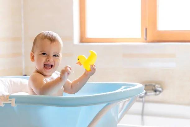 The Sensory Sanctuary: How Bath Time Nurtures Your Baby’s Developing Mind
