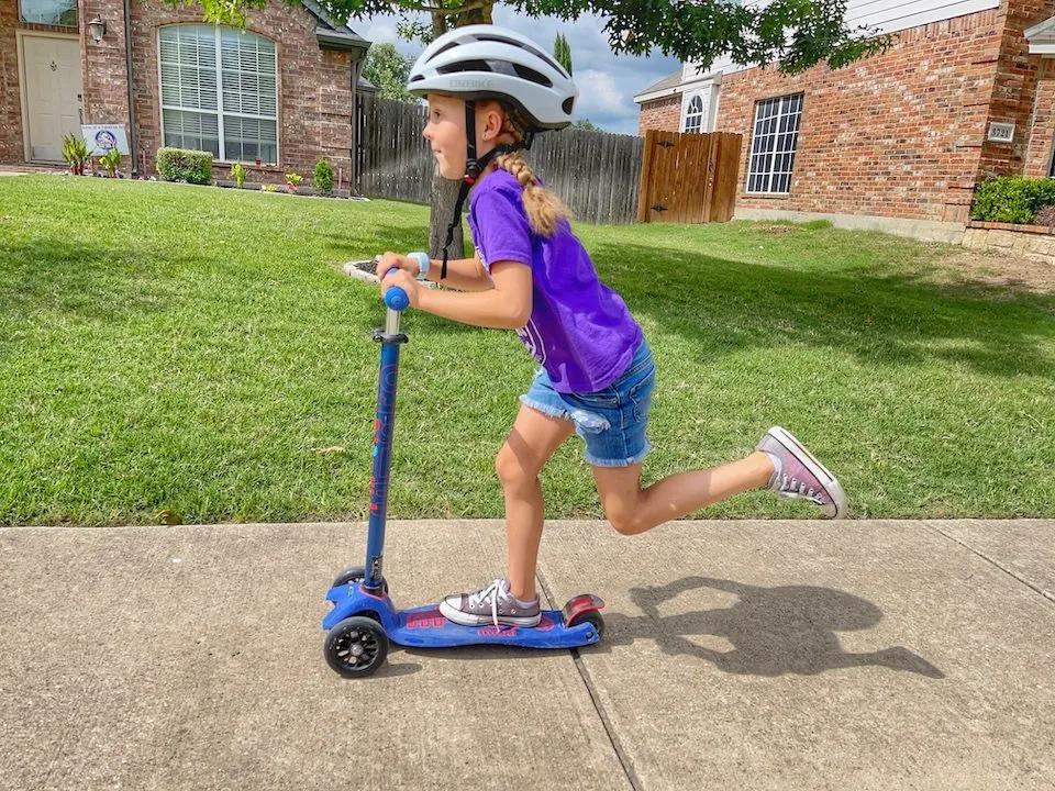 From Sidewalk to Classroom: How Scooting Prepares Your Child for School