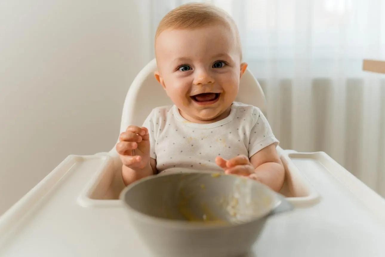 Baby Feeding Made Easy: How to Choose the Right High Chair for Your Baby