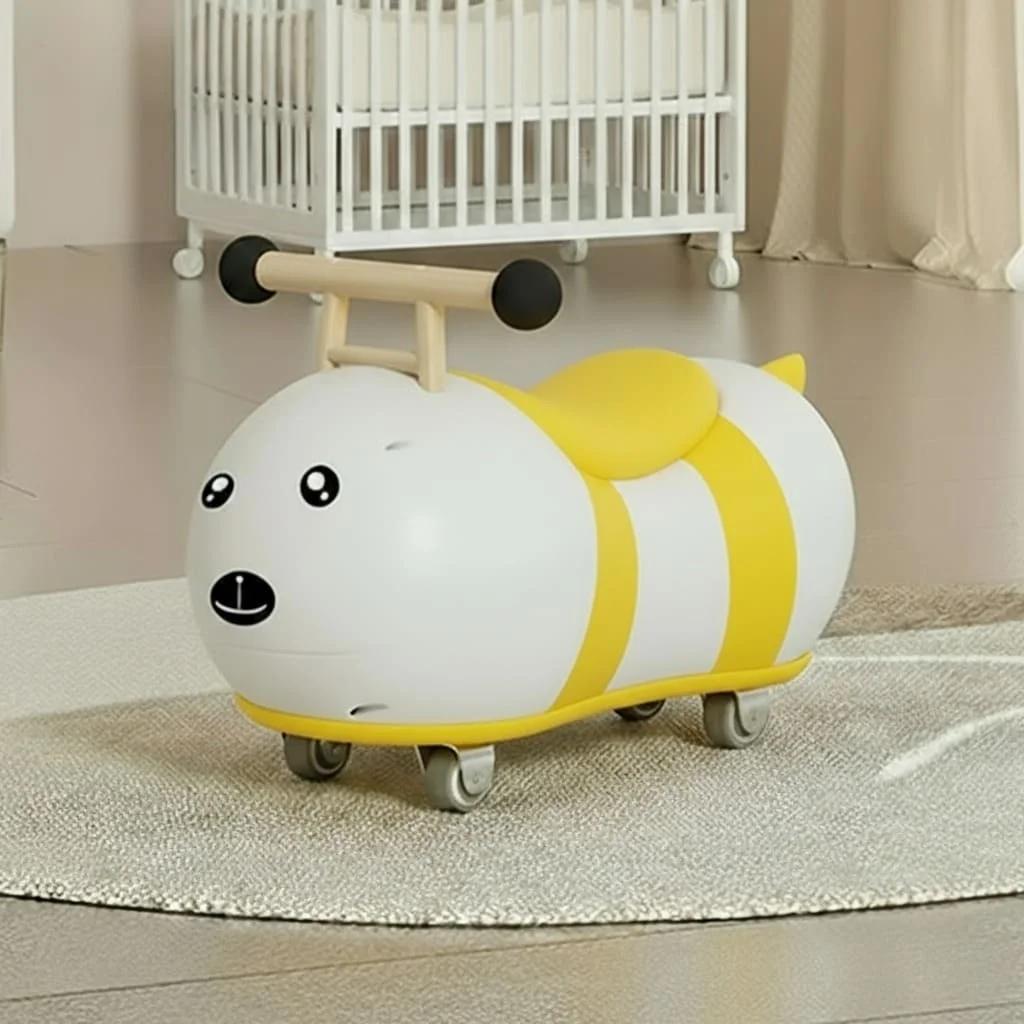 StarAndDaisy Bee Scooter Ride-On Toy for Kids