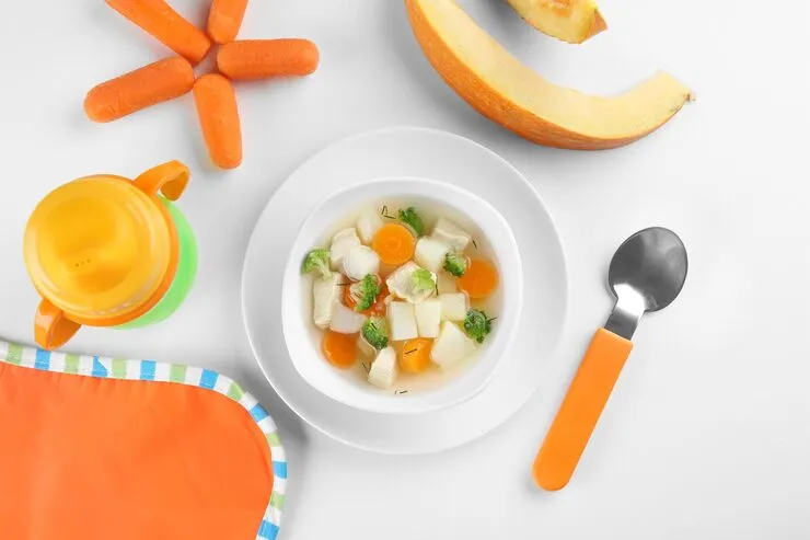 feeding spoon and plates