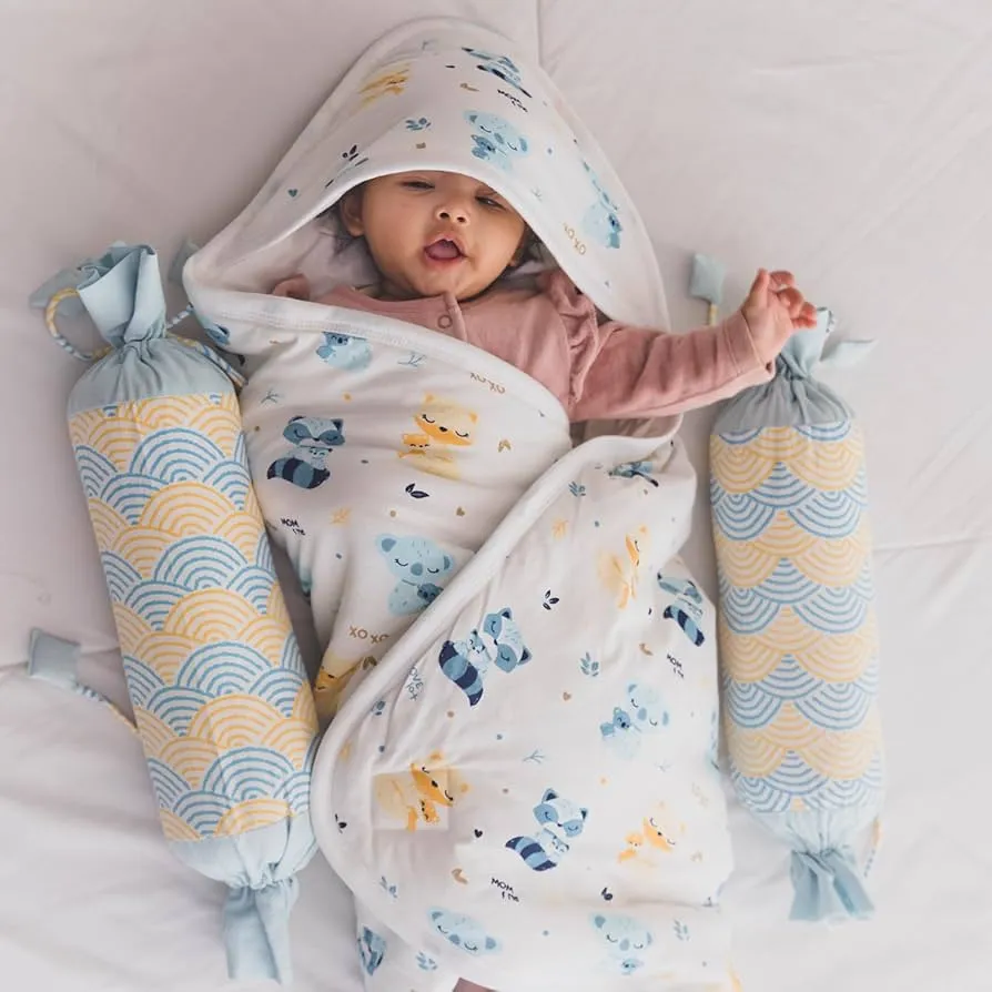 swaddle and blankets